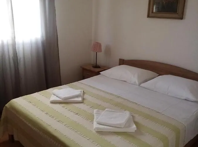 Apartman Mikola With Sea View *