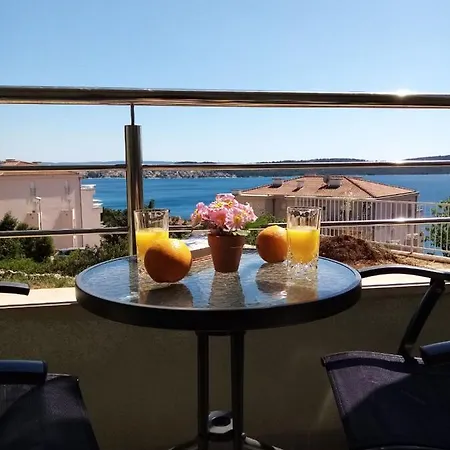 Apartament Mikola With Sea View *