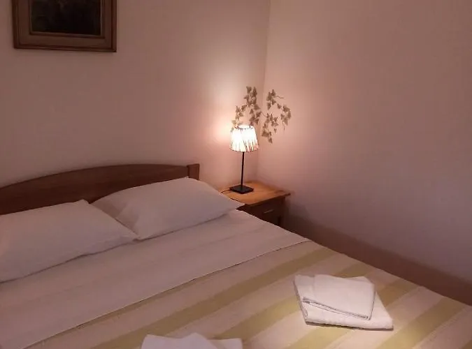 Mikola With Sea View * Trogir