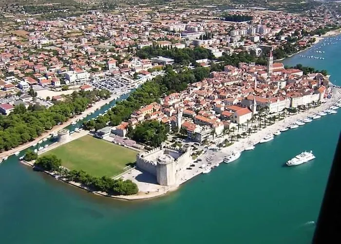 Mikola With Sea View * Трогир